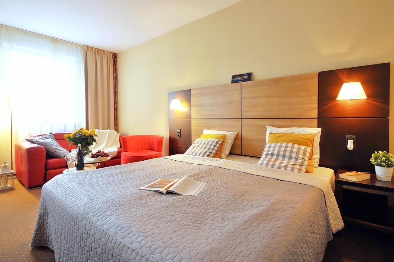 Apartament 200M Od Plazy Dobruk Apartamenty W Diwa Spa 4 Gwiazdki 科沃布热格 外观 照片