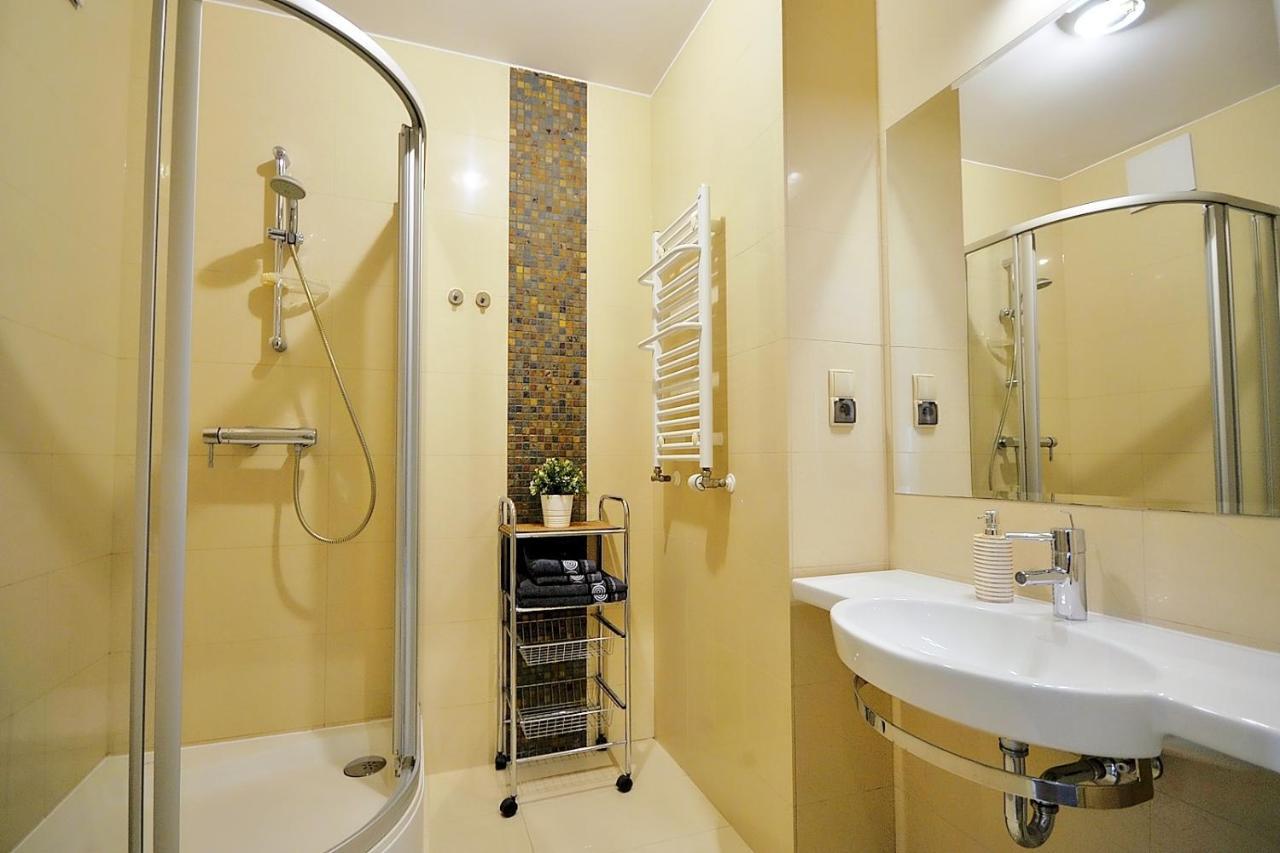 Apartament 200M Od Plazy Dobruk Apartamenty W Diwa Spa 4 Gwiazdki 科沃布热格 外观 照片